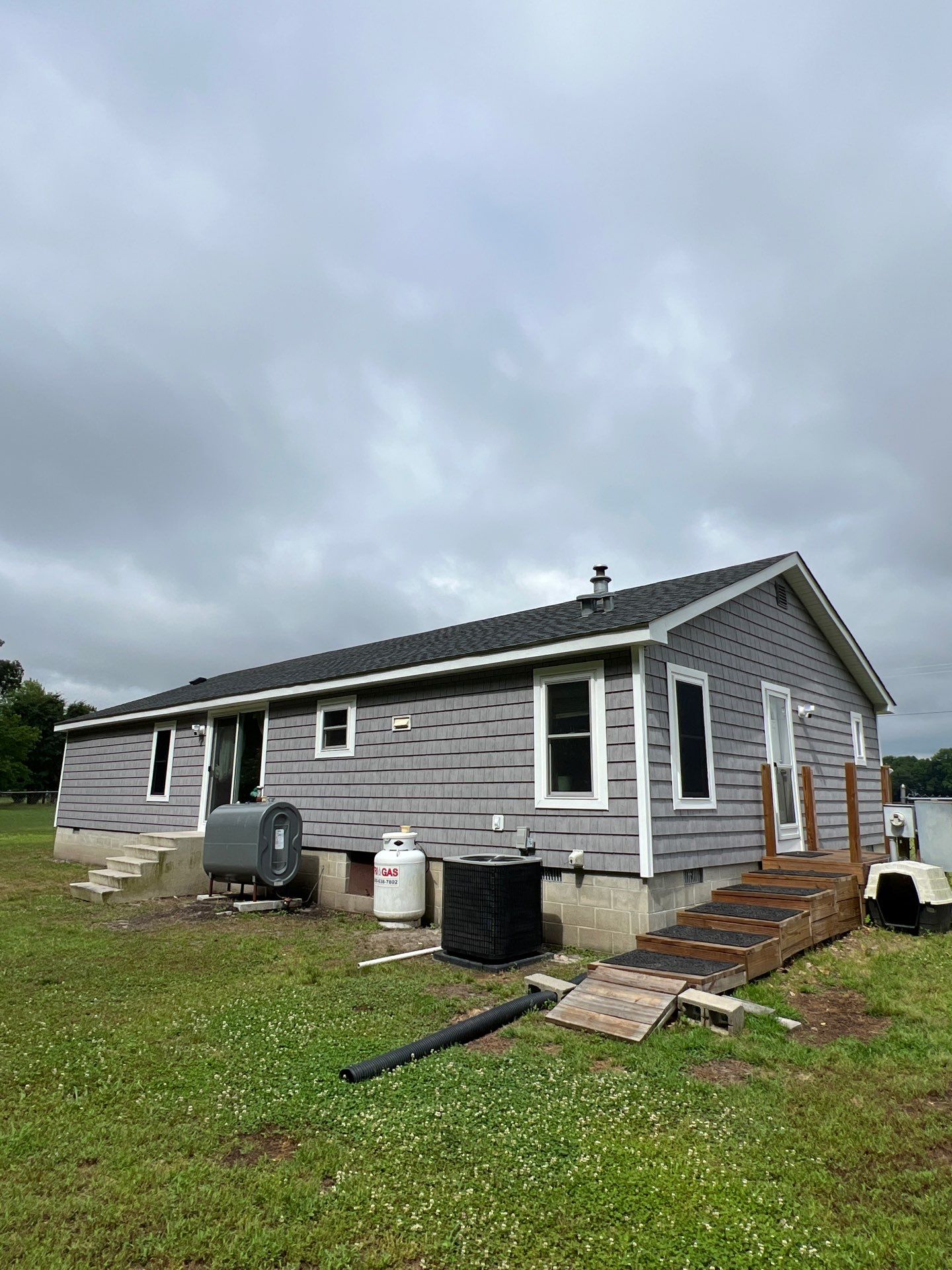 CertainTeed Cedar Shake Vinyl Siding — Seaford, DE